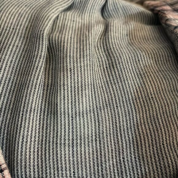 Bella Dahl Long Sleeve Button Roll Tab sleeves High-Low Frayed Hem Made in 🇺🇸 - Picture 10 of 11